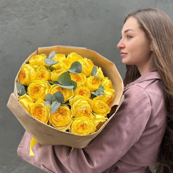 Букет «Каталина с эвкалиптом» 25 шт