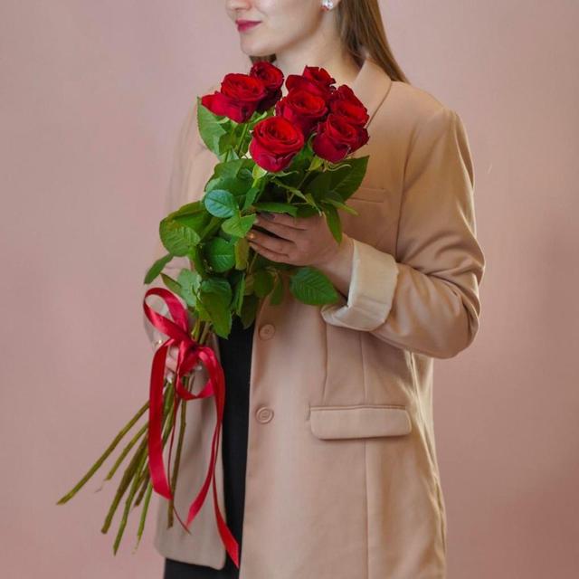 Красные розы, 70 см, 9 шт Красные розы, 70 см, 9 шт