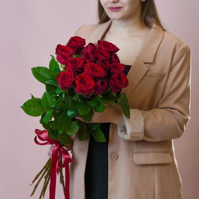 Красные розы, 70 см, 15 шт Красные розы, 70 см, 15 шт