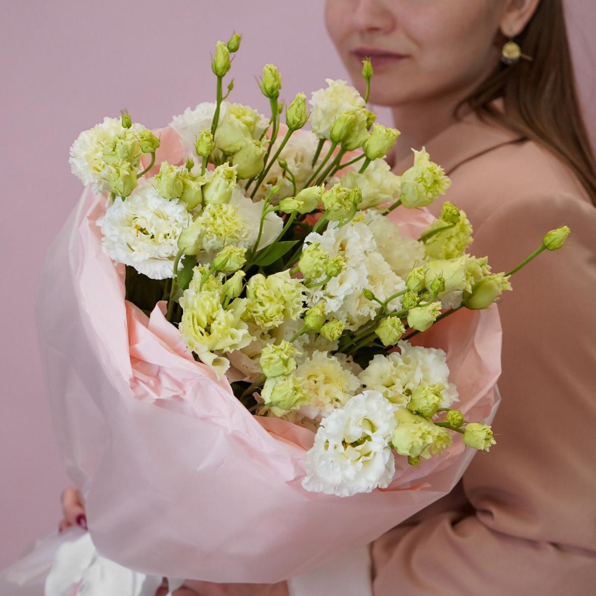 Эустома белая в упаковке, 9 шт